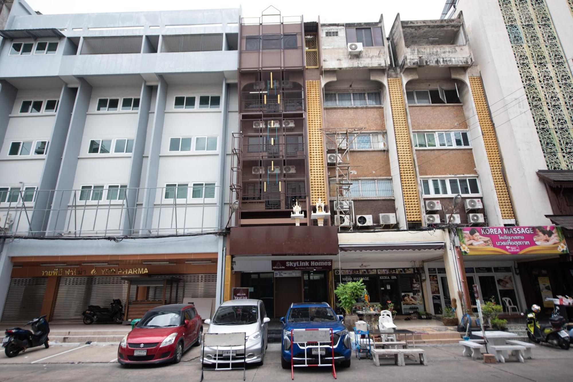 Skylink Homes Bangkok Luaran gambar